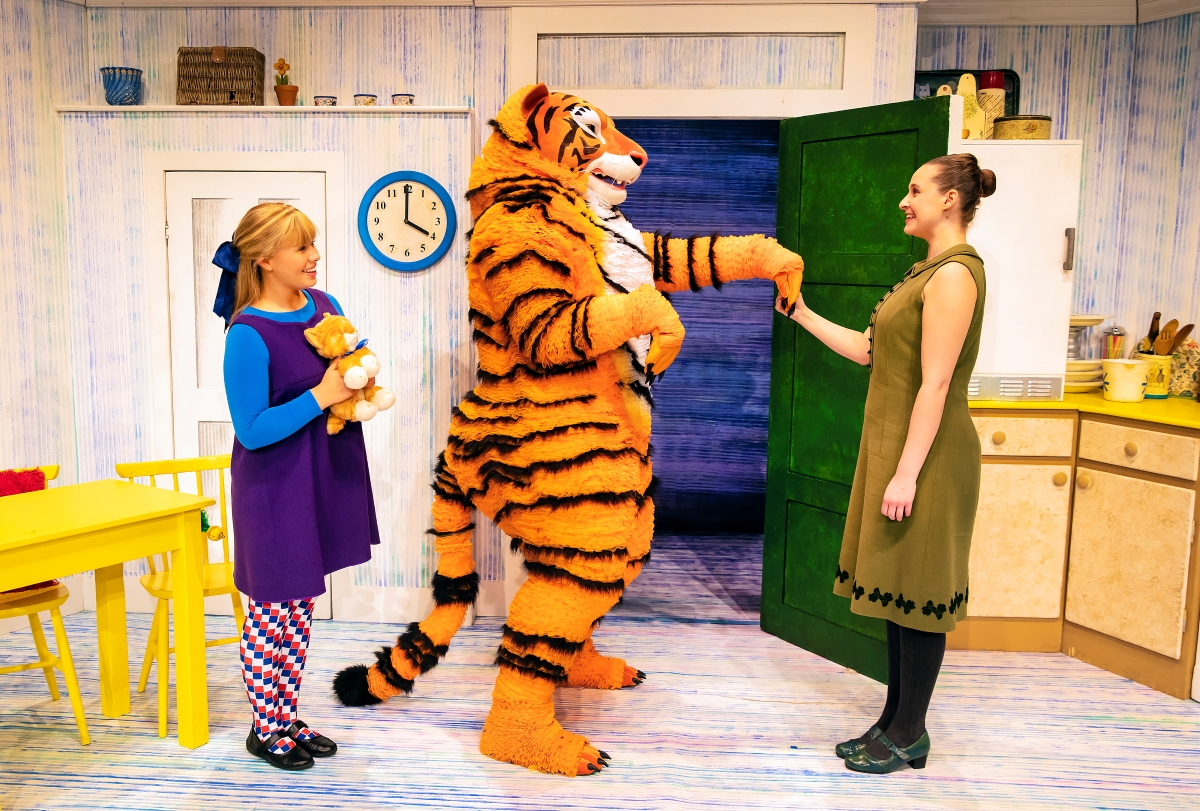 เตรียมพบกับความมหัศจรรย์ของละครเวทีสำหรับเด็ก The Tiger Who Came to Tea ที่จะกลับมาสร้างรอยยิ้มในกรุงเทพฯ อีกครั้ง