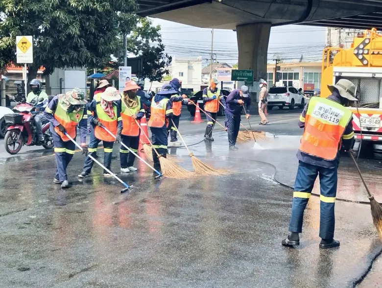 นายชัยวัฒน์ รังษีภโนดร ผู้อำนวยการเขตสายไ...