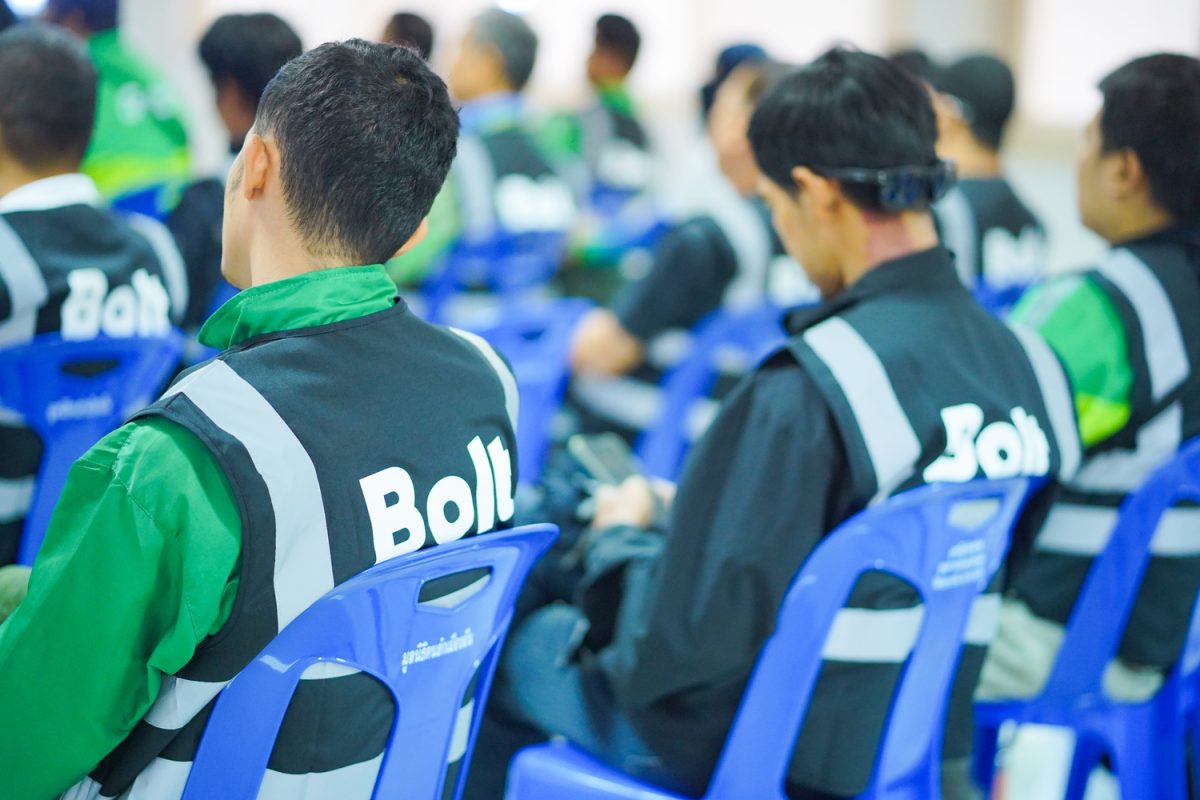 โบลท์ (Bolt) เดินหน้าส่งเสริมนโยบายขับขี่ปลอดภัย ร่วมกรมการขนส่งทางบก และ คศป. จัดอบรม "SMART RIDER" ยกระดับความปลอดภัยผู้ขับขี่