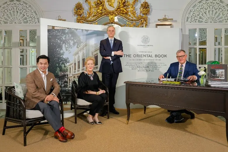 โรงแรมแมนดาริน โอเรียนเต็ล กรุงเทพฯ ก้าวเ...