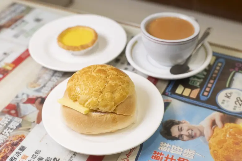 "Taste Hong Kong," a Chef-Curated Gourmet Guide to the City's True Culinary Soul More than 50 master chefs handpick 250 restaurants to showcase the authentic flavours of Hong Kong's neighbourhoods