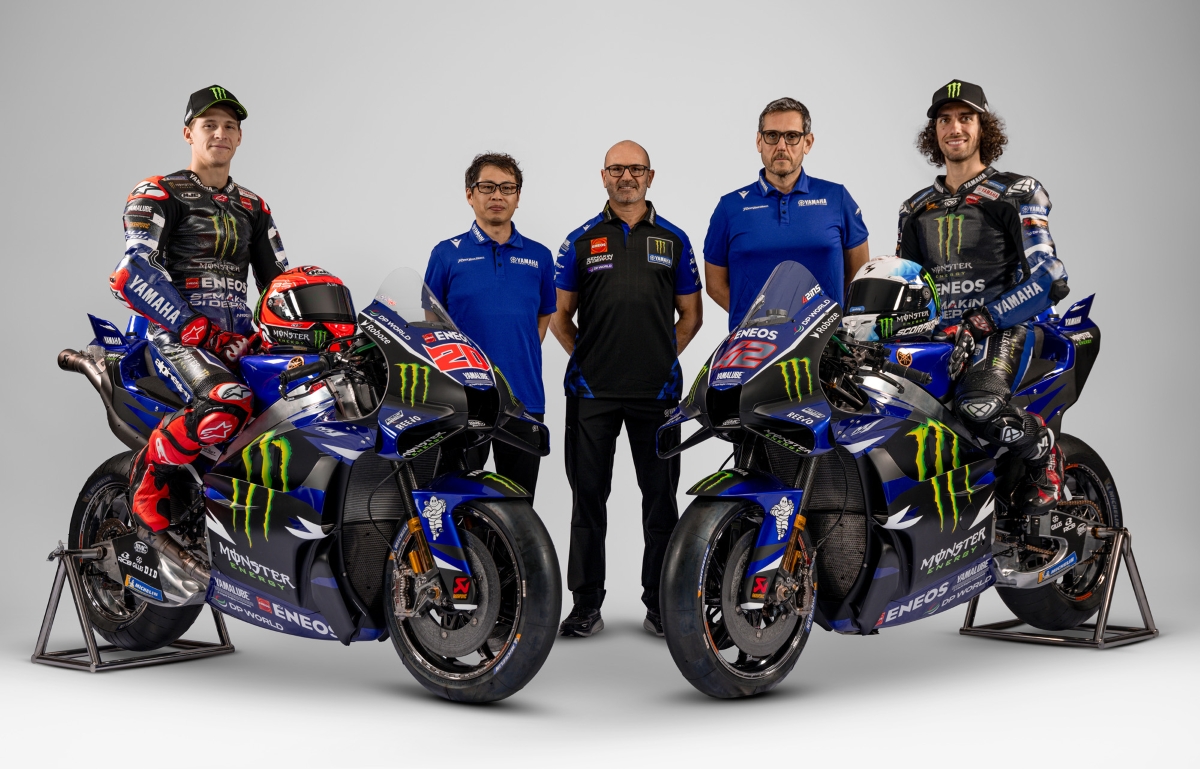 ทัพนักบิดทีม Monster Energy Yamaha MotoGP...