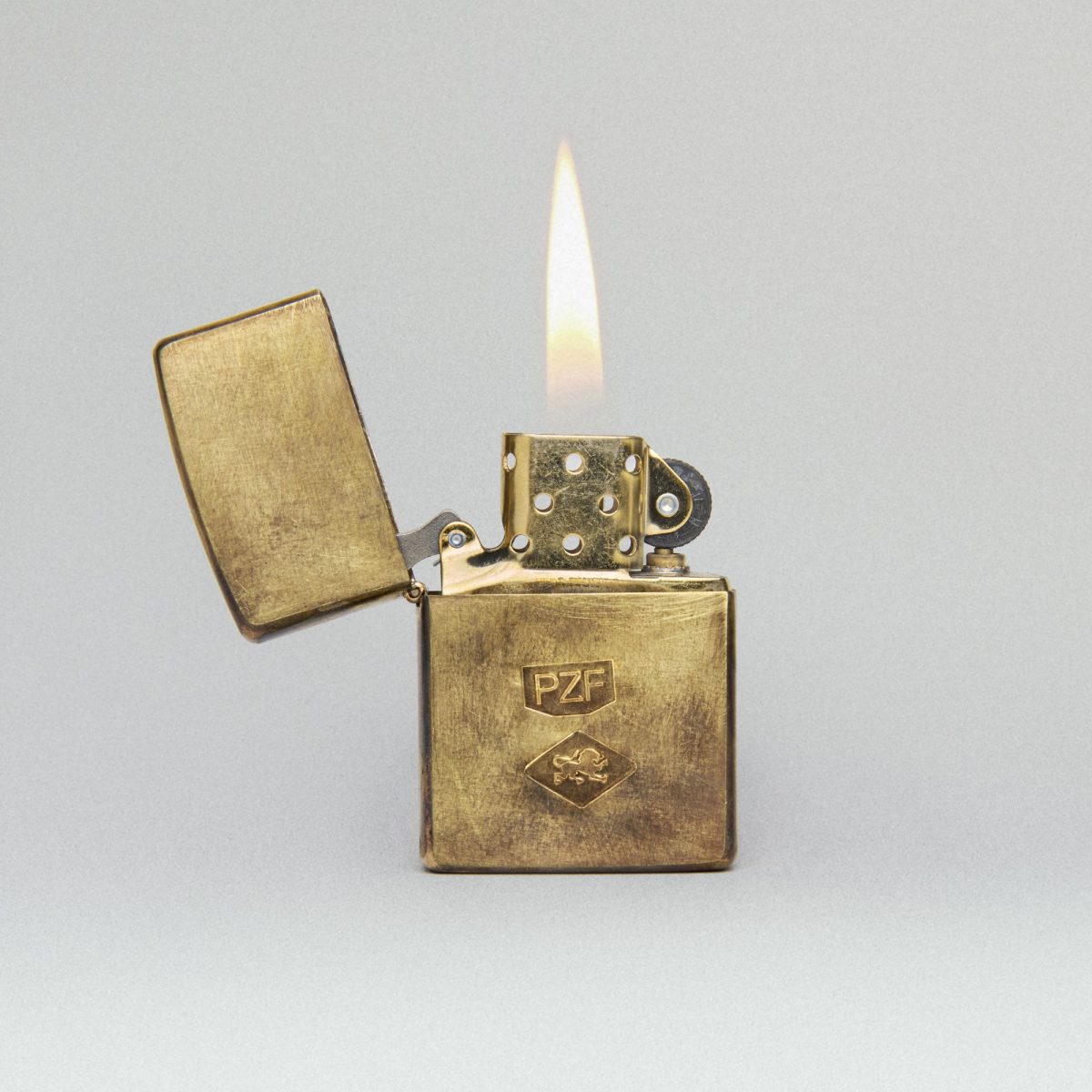 Mumford &amp; Sons ชวน Gracie Abrams, Hozier, Gigi Perez, Chris Stapleton และ Aaron Dessner ร่วมงานในอัลบั้มใหม่ Prizefighter กลับมาอย่างยิ่งใหญ่ ถูกใจแฟนเพลงโฟล์กร็อกทั่วโลก