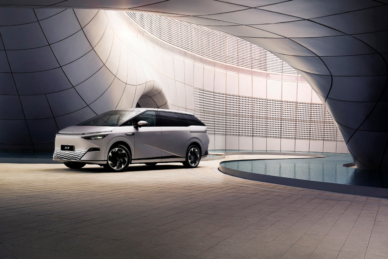 ประกาศจ่ายปันผลระหว่างกาลเพิ่มอีก 0.11 บาทต่อหุ้น ร...