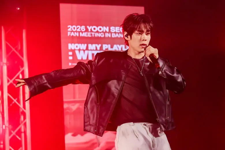 จบลงอย่างงดงามกับค่ำคืนที่อบอวลไปด้วยรอยย...