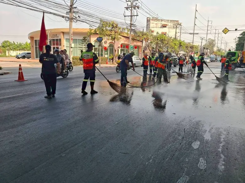นายชัยวัฒน์ รังษีภโนดร ผู้อำนวยการเขตสายไ...