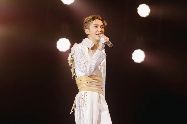 สมบัลลังก์แม่นาย! "ดัง พันกร" ปลุกเวทีลุกเป็นไฟใน DUNK PHUNKORN - THE GOLDEN ERA CONCERT