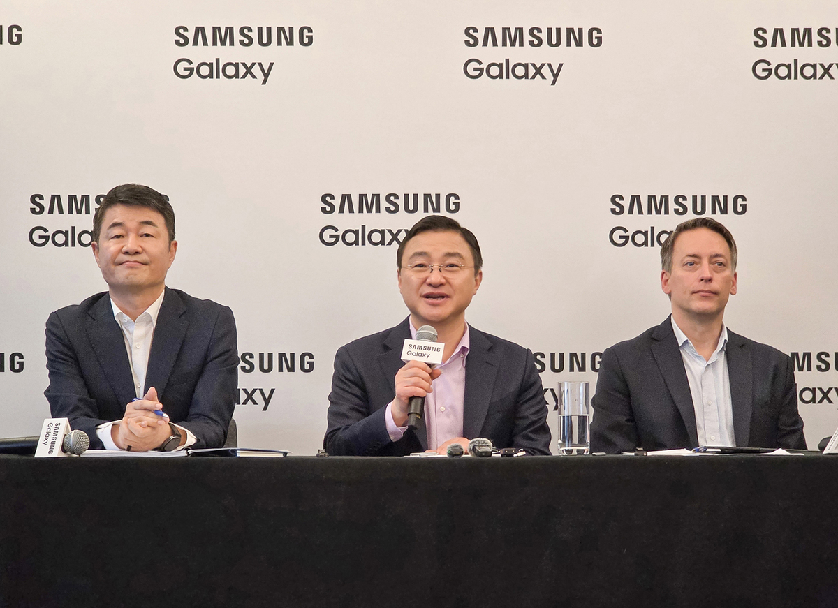 ทีเอ็ม โรห์ ซีอีโอซัมซุง เดินเกมรุก AI  ในอาเซียน-โอเชียเนีย  ส่ง Galaxy S26 Series ยกระดับชีวิต ผ่านประสบการณ์อัจฉริยะเหนือระดับ