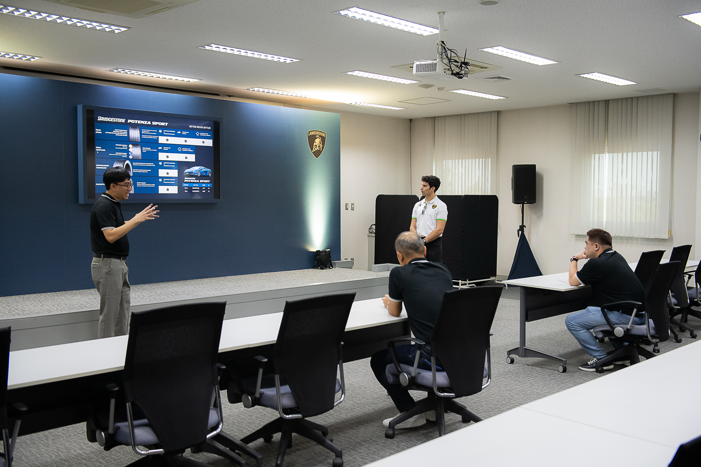 Bridgestone ตอกย้ำพันธมิตรระดับโลกกับ Automobili Lamborghini เปิดประสบการณ์ขับขี่เร้าใจสุดเอ็กซ์คลูซีฟให้ลูกค้า "Lamborghini Temerario"