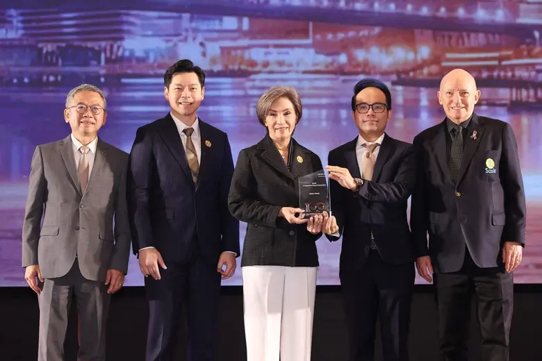 Siam Piwat clinches 7 major awards, reinforcing its...