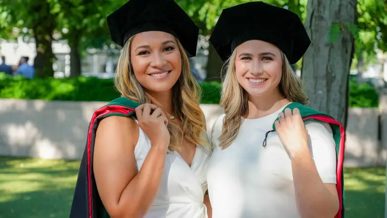 เนื่องในวันสตรีสากล คณะแพทยศาสตร์ มหาวิทย...