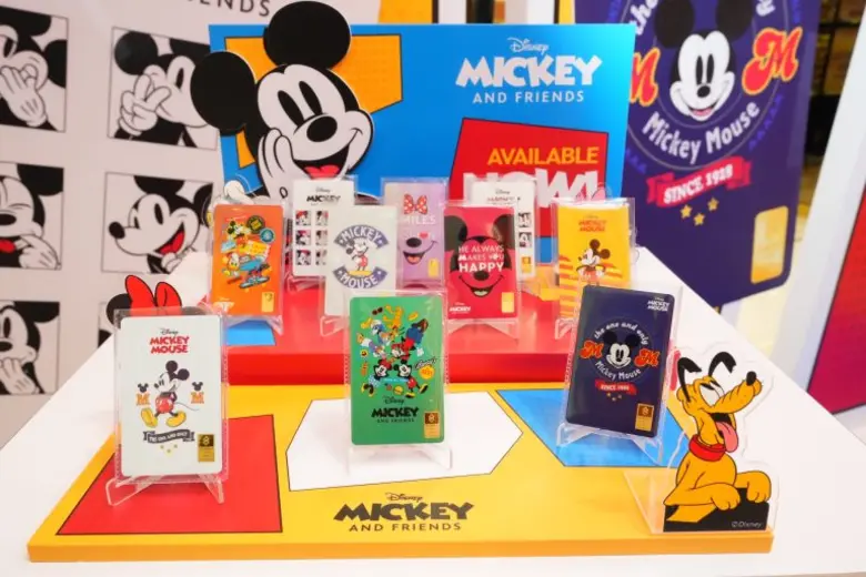 ออโรร่า ปรับโฉมแบรนด์ของขวัญทองคำ ให้เข้ากับไลฟ์สไตล์คนรุ่นใหม่ จับมือดิสนีย์ครั้งแรกส่งคอลเลกชัน "ของขวัญแห่งความสุขที่มีคุณค่า" 10 ลายสุดเอ็กซ์คลูซีฟ มุ่งสร้างสีสันและพลังบวกให้ Young Gen