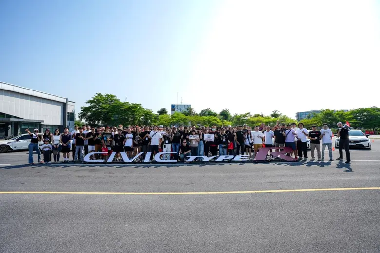 รวมพลังคน Type R ร่วมกิจกรรมสุดเอ็กซ์คลูซ...