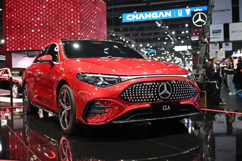 เมอร์เซเดส-เบนซ์ เปิดตัว The-all new electric CLA ในราคา 2.29 ล้านบาท เฉลิมฉลอง 140 ปี แห่งนวัตกรรมยานยนต์กับข้อเสนอพิเศษ "140 Years of Innovation Offer"
