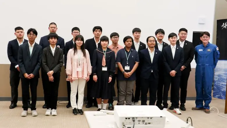 นักบินอวกาศนาซาทดลอง 2 ไอเดียเยาวชนไทย บนสถานีอวกาศนานาชาติ