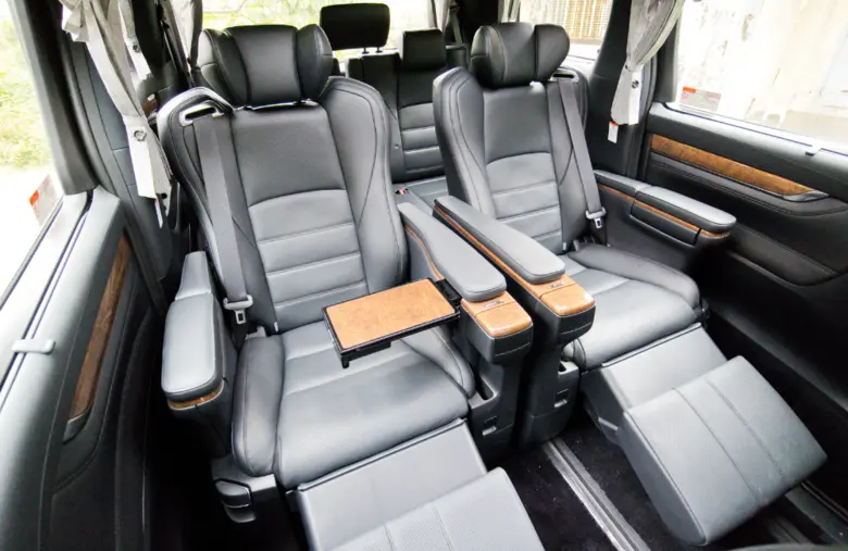 รถ ALPHard มือสอง น่าใช้ไหม ตอบโจทย์ความคุ้มค่าระยะยาว