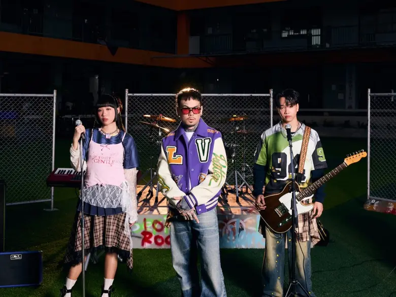 หลังจากปิดฉาก 2nd ALBUM "BEST FRIEND OF T...