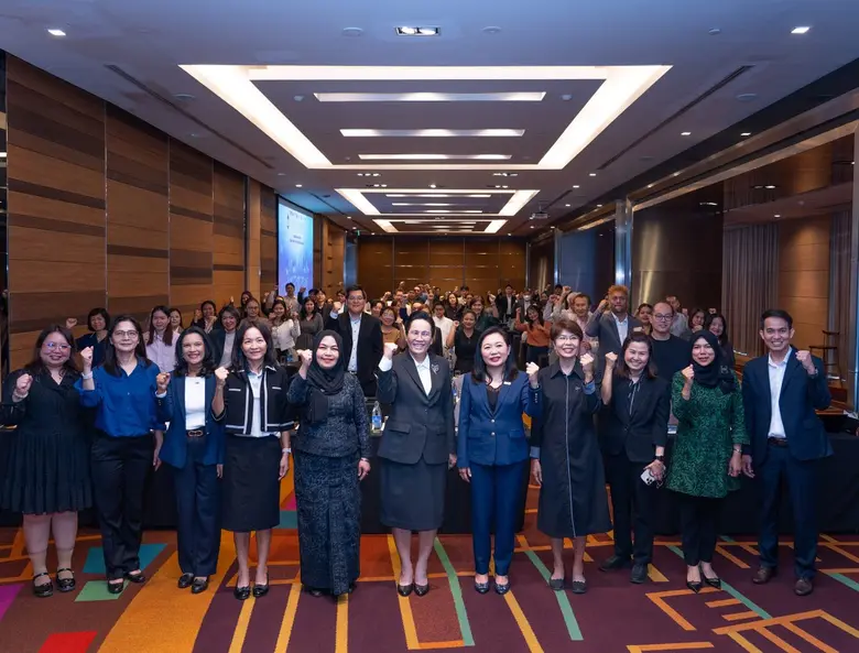 นางนุจรี ภักดีเจริญ ผู้ช่วยกรรมการผู้จัดก...