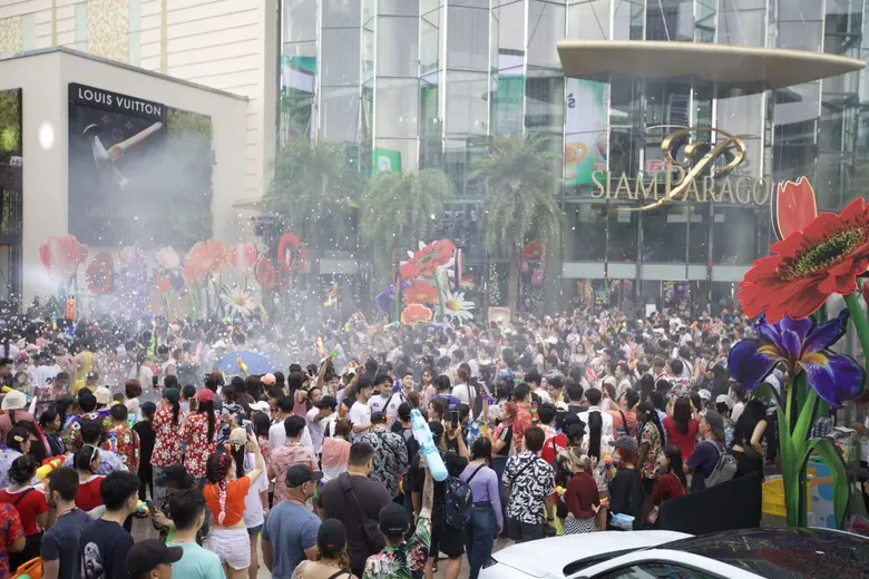 กระตุ้นเศรษฐกิจดึงดูดนักท่องเที่ยวจากทั่ว...