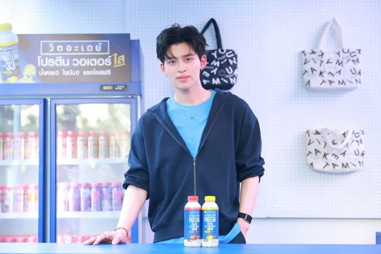 ท่ามกลางเสียงตอบรับจำนวนมากจากแฟน ๆ ณ Cen...