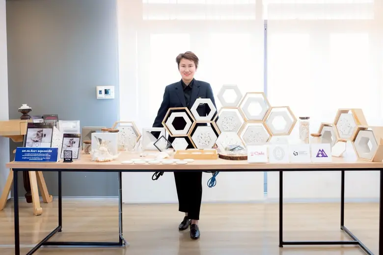 ตามแนวชายฝั่งทะเลไทย เปลือกหอยแมลงภู่นับล...