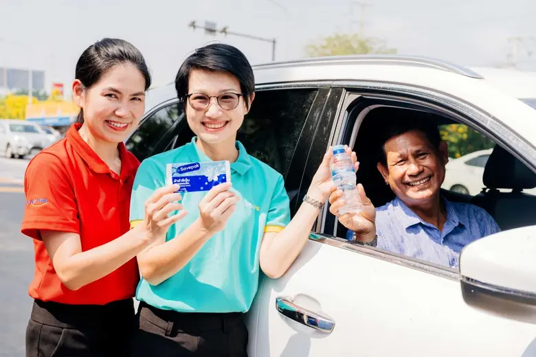 พร้อมจุดบริการส่งต่อความห่วงใยให้ประชาชนเ...