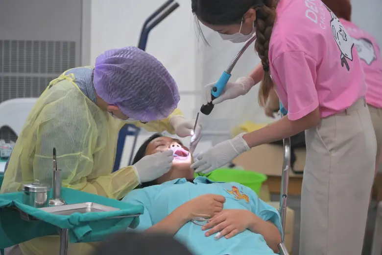 จุฬาลงกรณ์มหาวิทยาลัยเชิญชวนแรงงานไทยตรวจ...