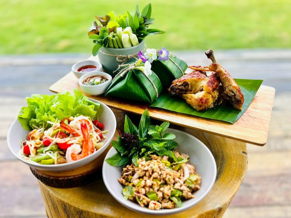 ห้องอาหารรุกข์ คูซีน โรงแรมรุกข์ คีรี เขา...