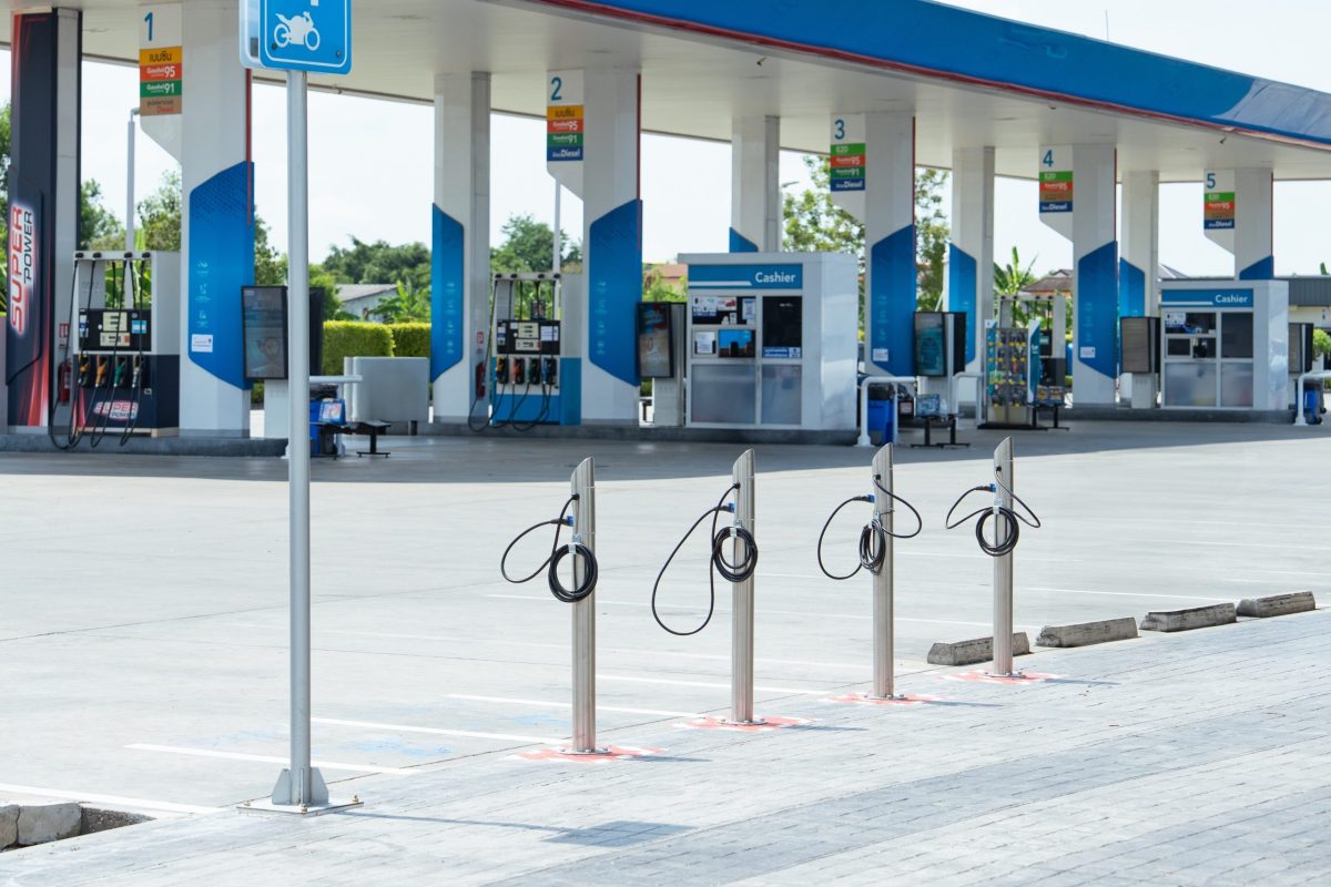 SLEEK EV ชี้ 'วิกฤตพลังงานโลก-ราคาน้ำมันพุ่ง' เร่งเทรนด์ EV ไทย ดันมอเตอร์ไซค์ไฟฟ้าโต รับเมกะเทรนด์พลังงานสะอาด- Net Zero