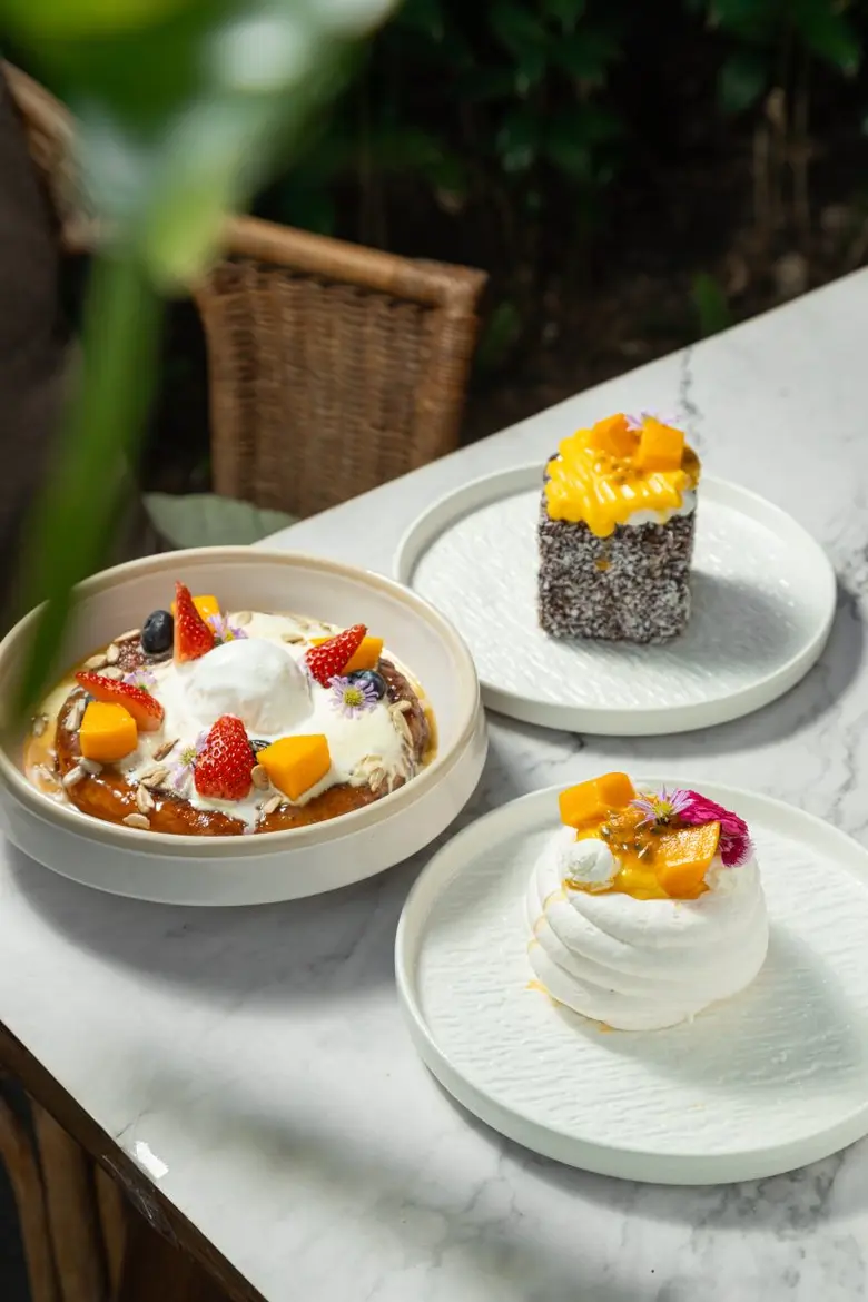 เปิดตัวเมนูใหม่ "Tropical Summer Menu" ที...