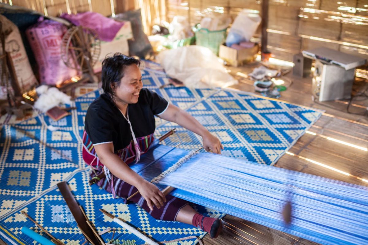 กรมทรัพย์สินทางปัญญาร่วมภูมิใจในอัตลักษณ์ความเป็นไทย หนุนคุ้มครองงานดีไซน์ ต่อยอดผ้าไทยสู่เศรษฐกิจสร้างสรรค์