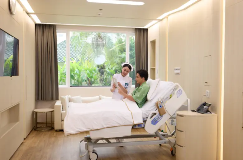 ท่ามกลางยุคที่โลกเผชิญความท้าทายรอบด้าน ต...