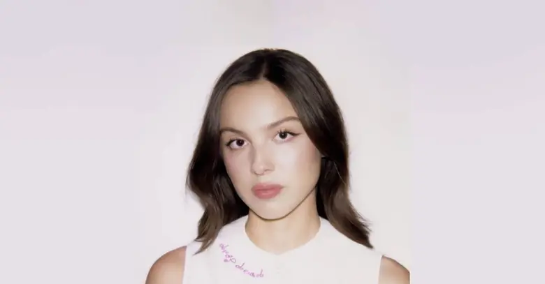 เพลงใหม่ที่รอคอยมาแล้ว! "drop dead" ซิงเก...