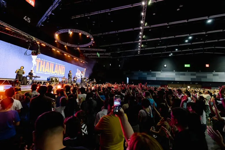 ศาสนาจารย์ มนูญศักดิ์ กมลมาตยากุล ประธานร...