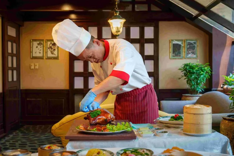 ห้องอาหารจีนไดนาสตี้ โรงแรมเซ็นทารา แกรนด์ ลาดพร้าว...