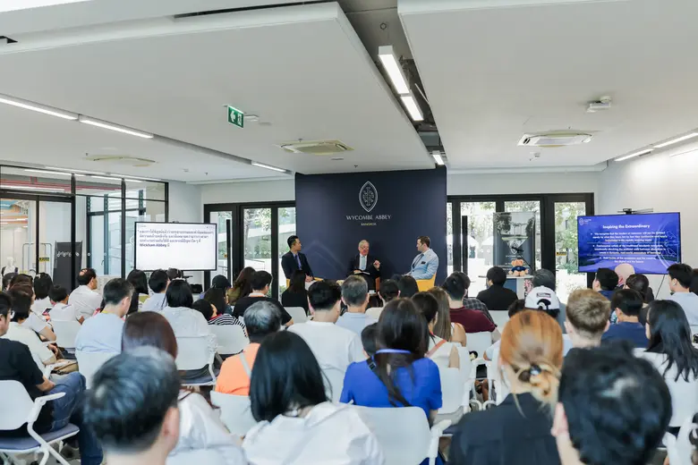 ระบบการศึกษาทั่วโลกกำลังก้าวเข้าสู่การเปล...