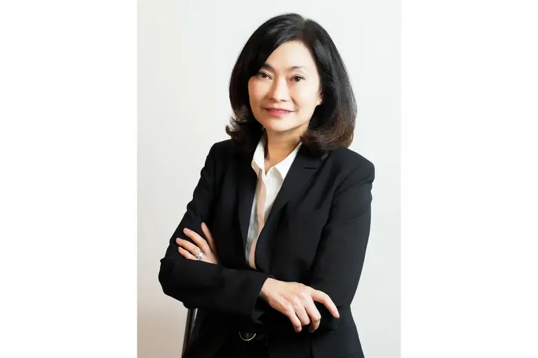 นางชวินดา หาญรัตนกูล กรรมการผู้จัดการ บริษัทหลักทรั...