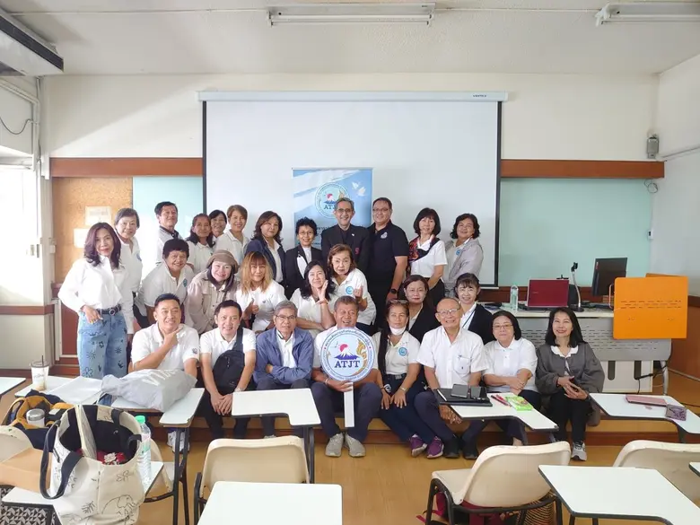 คณะศิลปศาสตร์ มหาวิทยาลัยศรีปทุม (SPU) ร่...