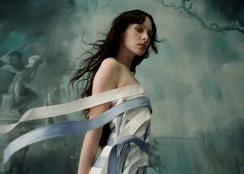 ปล่อยออกมาเป็นที่เรียบร้อย สำหรับ Cruel W...