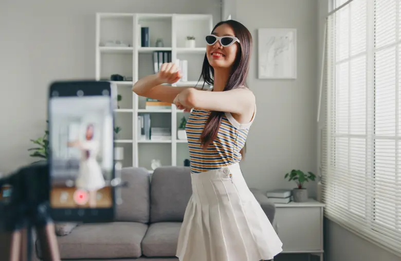 เคยสงสัยไหมว่าทำไมคลิปวิดีโอบางตัวถึงมียอดคนดูพุ่งก...