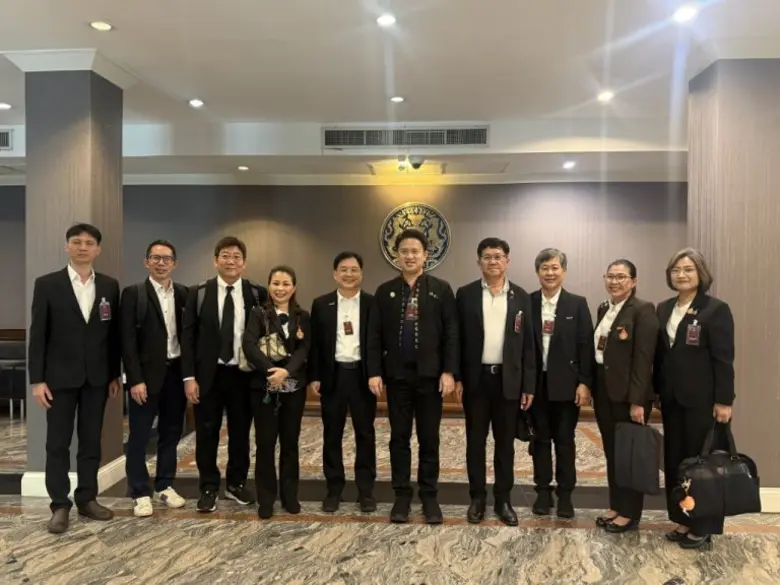 ผศ.ดร.อรรณพ ทัศนอุดม รักษาราชการแทนอธิการ...