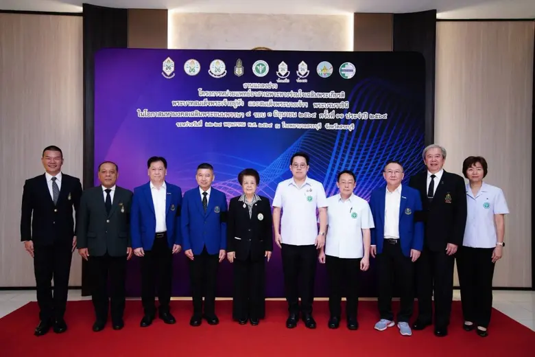 นายพัฒนา พร้อมพัฒน์ รัฐมนตรีว่าการกระทรวง...