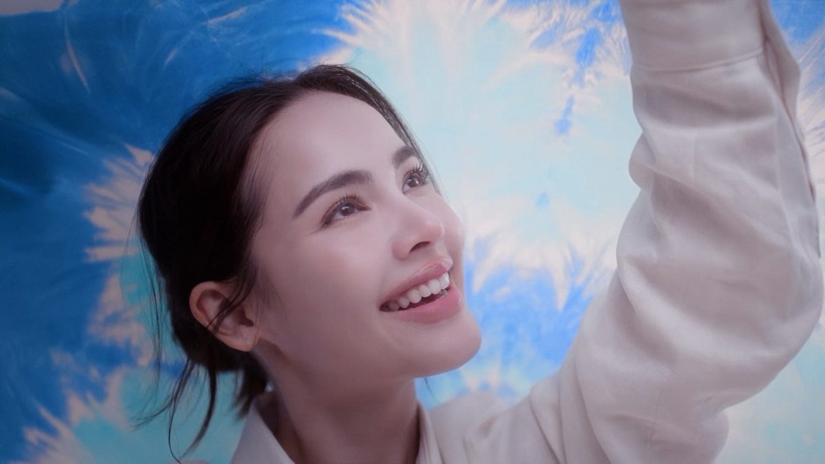 "ญาญ่า-อุรัสยา" ร่วมสร้างนิยามใหม่ ถ่ายทอ...