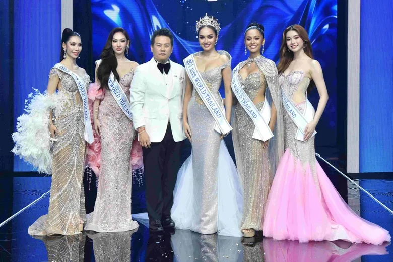 "The World is TRUE" งามสมมงอย่างมีคุณค่า True5G ร่วมยินดีและมอบรางวัล แก่ "น้ำผึ้ง-กานต์ธีรา เตชะภัทรธนากุล" Miss World Thailand 2026 และ True Leadership Award เชื่อมพลังผู้หญิงไทย ให้เปล่งประกายอย่างมีความหมายบนเวทีโลก