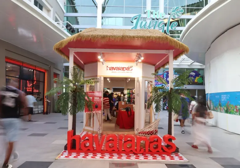 ฮาวายานัส (Havaianas) แบรนด์รองเท้าแตะระด...