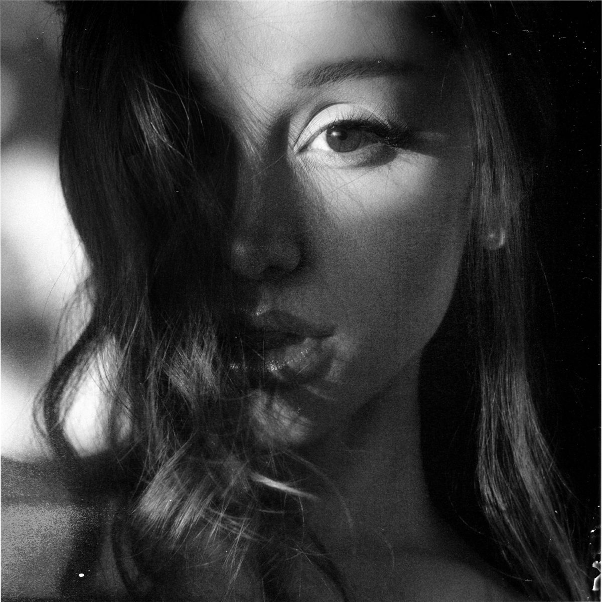 Ariana Grande เตรียมปล่อยซิงเกิลใหม่ "hate that i made you love me" วันที่ 29 พ.ค. นี้ ก่อนปล่อย petal อัลบั้มเต็มชุดที่ 8 ที่ทุกคนรอคอย ฟังพร้อมกัน 31 ก.ค. นี้