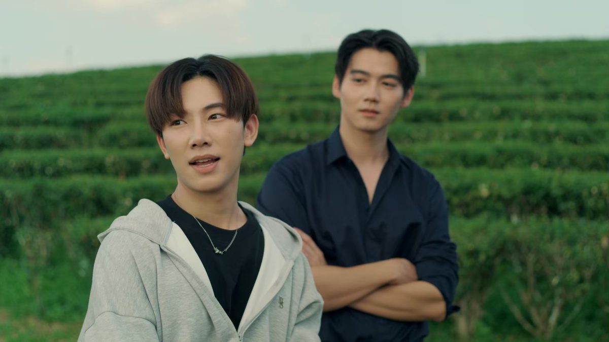 เรื่องราวเริ่มเข้มข้นขึ้นเมื่อ "ศิลา" (ฟลุ๊ค ภูสิษฐ...