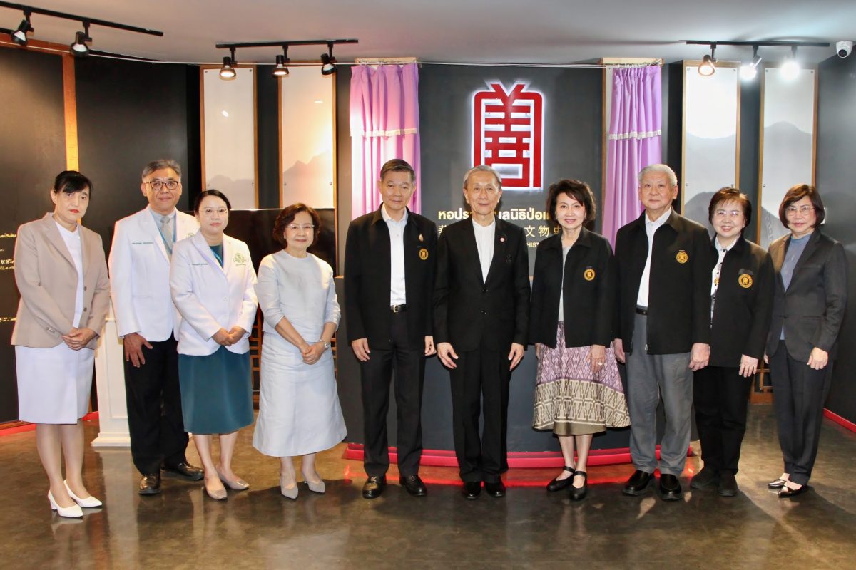 โรงพยาบาลหัวเฉียว ร่วมสนับสนุนการจัดสร้างภาพจิตรกรรมภายใน "ศาลเจ้าไต้ฮงกงหยกขาว"