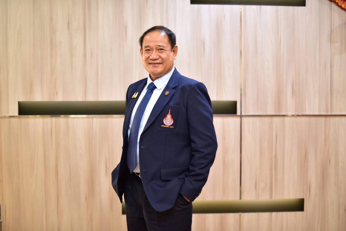 รศ.ดร.สมหมาย ผิวสอาด อธิการบดี มหาวิทยาลั...