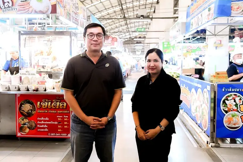 มกอช. มอบป้ายรับรองตลาดถนอมมิตร ยกระดับตลาดสดมาตรฐา...